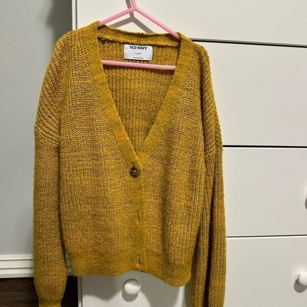 Girl’s Old‎ Navy Cardigan